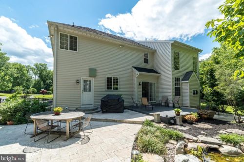 1599 Dreshertown Rd, Dresher PA  19025-1421 exterior