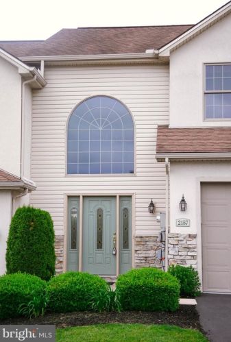 2157 Bordeaux Ct, Harrisburg, PA 17112-1443