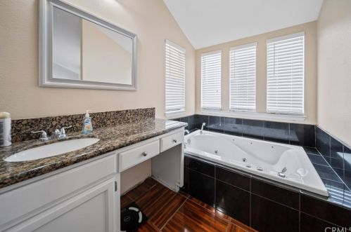 26558 Lakeview Dr, Helendale CA  92342-7804 exterior