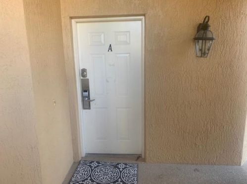 8927 Sandshot Ct, Port Saint Lucie, FL 34986-3312