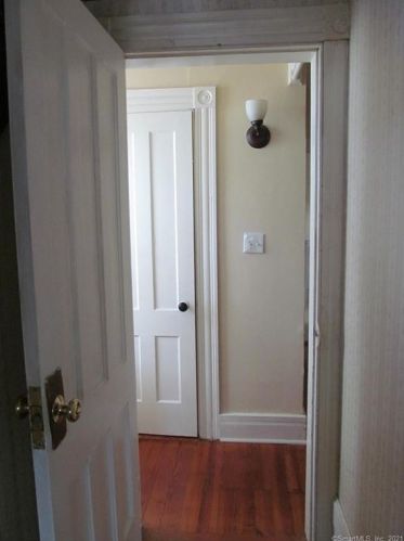 52 Rockwood Ave, Ansonia CT  06401-3026 exterior