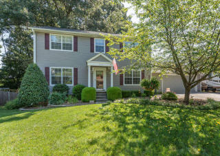 1812 Dunraven Dr, Knoxville, TN 37922-6238
