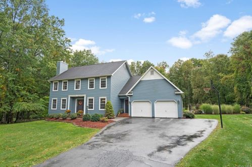34 Daisy Ln, Montgomery, NY 12549-2146
