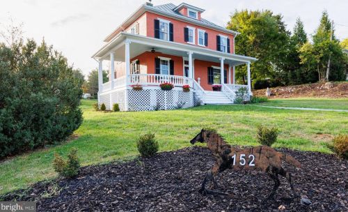 152 Court St, Richmond National Battlefiel, VA 22835-1108