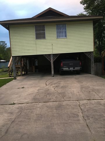 109 Coon Rd, Pierre Part, LA 70339-4719