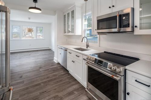 523 King St, Chappaqua NY  10514-3526 exterior