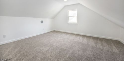 40 Oak St, Lincoln Park NJ  07035-2434 exterior