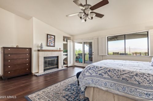 35825 17th Ave, Phoenix AZ  85086-7251 exterior