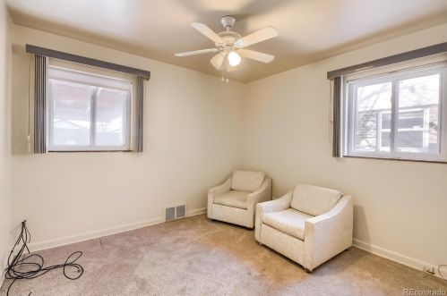 3055 Jasmine St, Denver CO 80222-7017 exterior