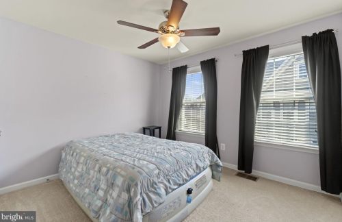 4770 Dane Ridge Cir, Woodbridge VA  22193-6519 exterior