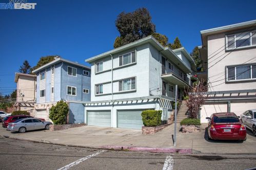 4800 Daisy St, Oakland, CA 94619-2848