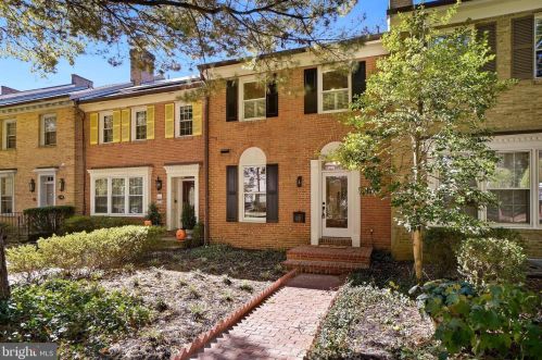 5312 Macarthur Blvd, Washington, DC 20016-2522