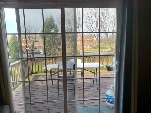 4 Saratoga Ct, Easton PA  18040-1046 exterior