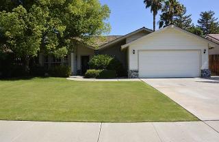 9816 Treetop Ave, Bakersfield, CA 93312-2314