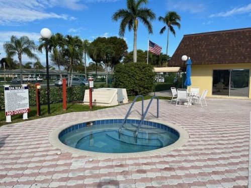 1120 Cactus Ter, Delray Beach FL  33445-6104 exterior