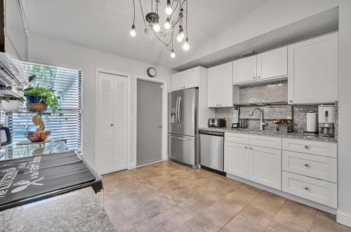 3197 Esperanto St, Fort Pierce FL  34953-4502 exterior