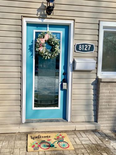 8127 Linden Ave, Hammond, IN 46321-1816