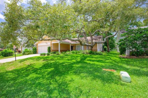 6397 Pine Meadows Dr, Brooksville, FL 34606-3341