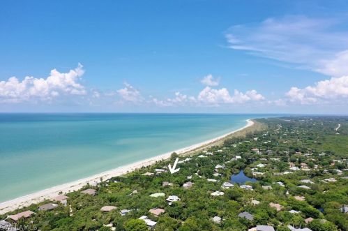 921 Strangler Fig Ln, Sanibel, FL 33957-2919