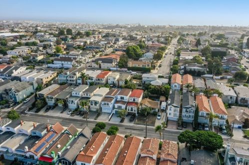 1815 Stanford Ave, Redondo Beach CA  90278-2743 exterior