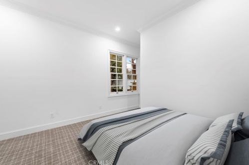 7 Cheshire Ct, Newport Beach CA  exterior