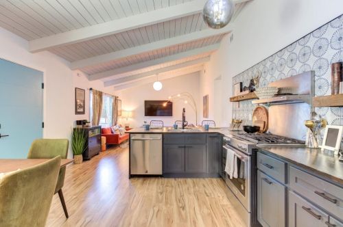 624 Tucker Ave, Lake Nacimiento CA  93446-2726 exterior