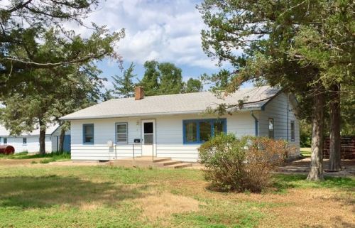 110 Powell St, Palisade, NE 69040-6175