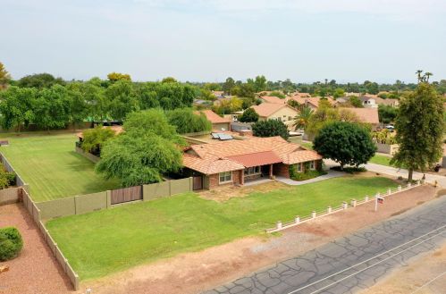 2508 Mesquite St, Chandler, AZ 85224-1631