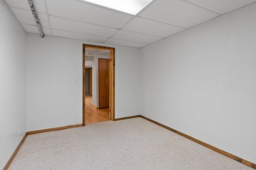 3023 Oakland Ave, Milwaukee WI 53211-3233 exterior