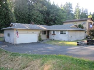 705 23rd Ave, Kelso, WA 98626-5322