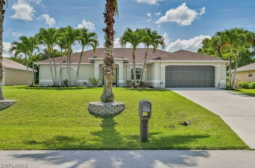 3117 22nd Ave, Cape Coral, FL 33904-4026