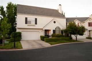1041 Monticello Cir, Fresno CA  93720-1886 exterior