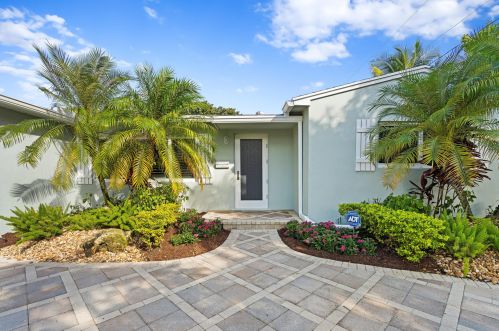 1611 2nd Ave, Delray Beach, FL 33444-3101