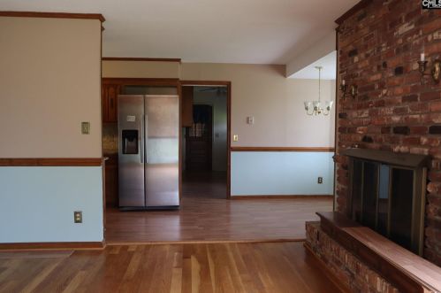 211 Laurel Mdw Dr, Cayce-West Columbia SC  29169-2311 exterior