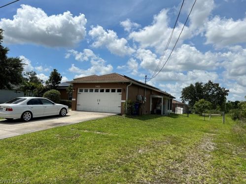 3421 22nd St, Lehigh Acres, FL 33971-5252
