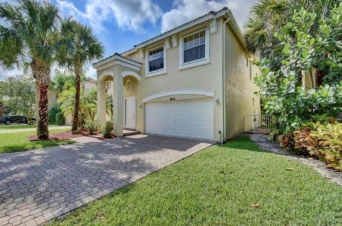 9856 Woodworth Ct, West Palm Beach, FL 33414-6408