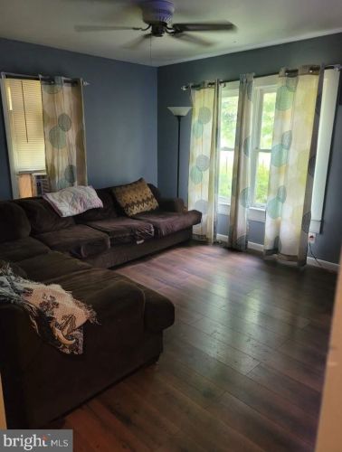 9395 Cedar Hollow Rd, Unionville, VA 22567-2712