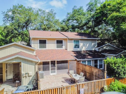 14677 Pine Glen Cir, Lutz FL  33559-3289 exterior