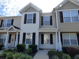 1306 Vermont Ct, Murfreesboro TN  37130-8208 exterior