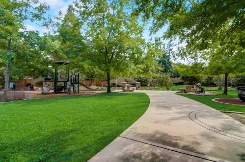 300 Union Ave, Campbell CA  95008-4209 exterior