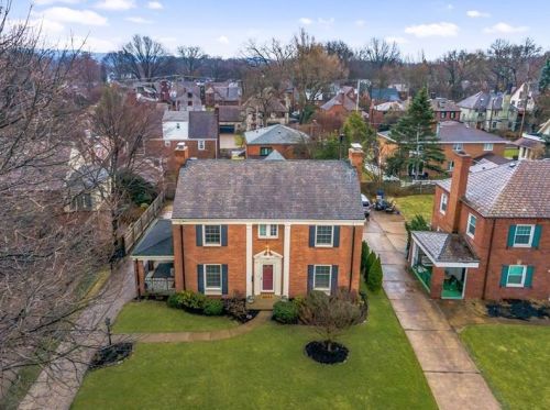 127 Penham Ln, Pittsburgh, PA 15208-2636