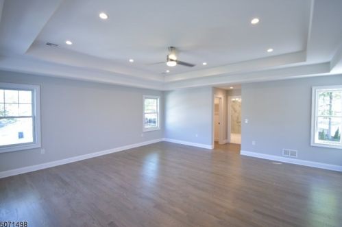 31 Lupine Way, Clark NJ  07066-1822 exterior