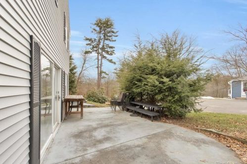 24 Cleveland St, Plainville CT  06062-1227 exterior