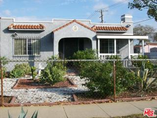7726 Harvard Blvd, Los Angeles, CA 90047-2410