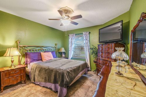 187 Camino Del Rio, Fort Pierce FL  34952-7931 exterior