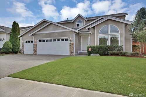 12404 160th St, Puyallup, WA 98374-9256