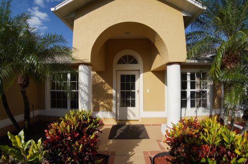 336 Panther Trce, Fort Pierce, FL 34953-8201