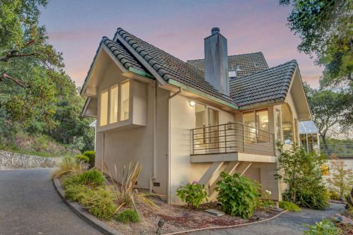 16260 Mireval Rd, Los Gatos CA  95030-7555 exterior