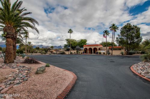 7204 Camino Vecino, Tucson AZ 85715-3418 exterior