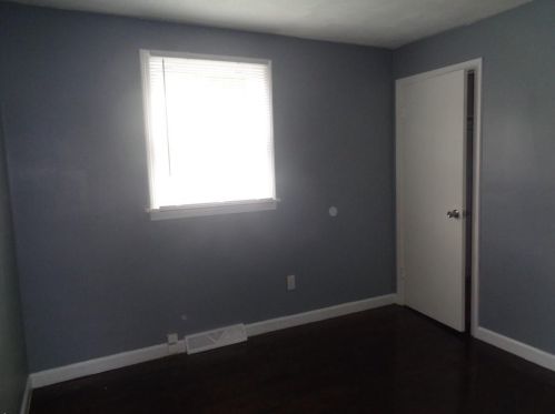 47 Arrow Ave, Warwick RI  02886-5101 exterior